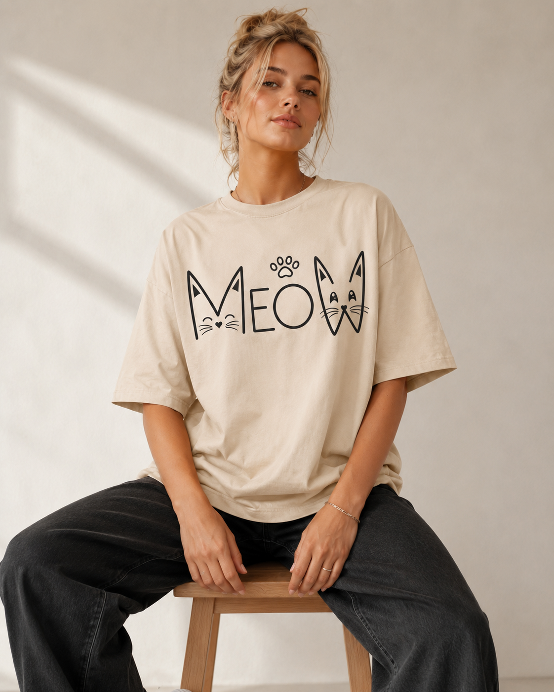 Meow Mood Babe Oversized T-Shirt