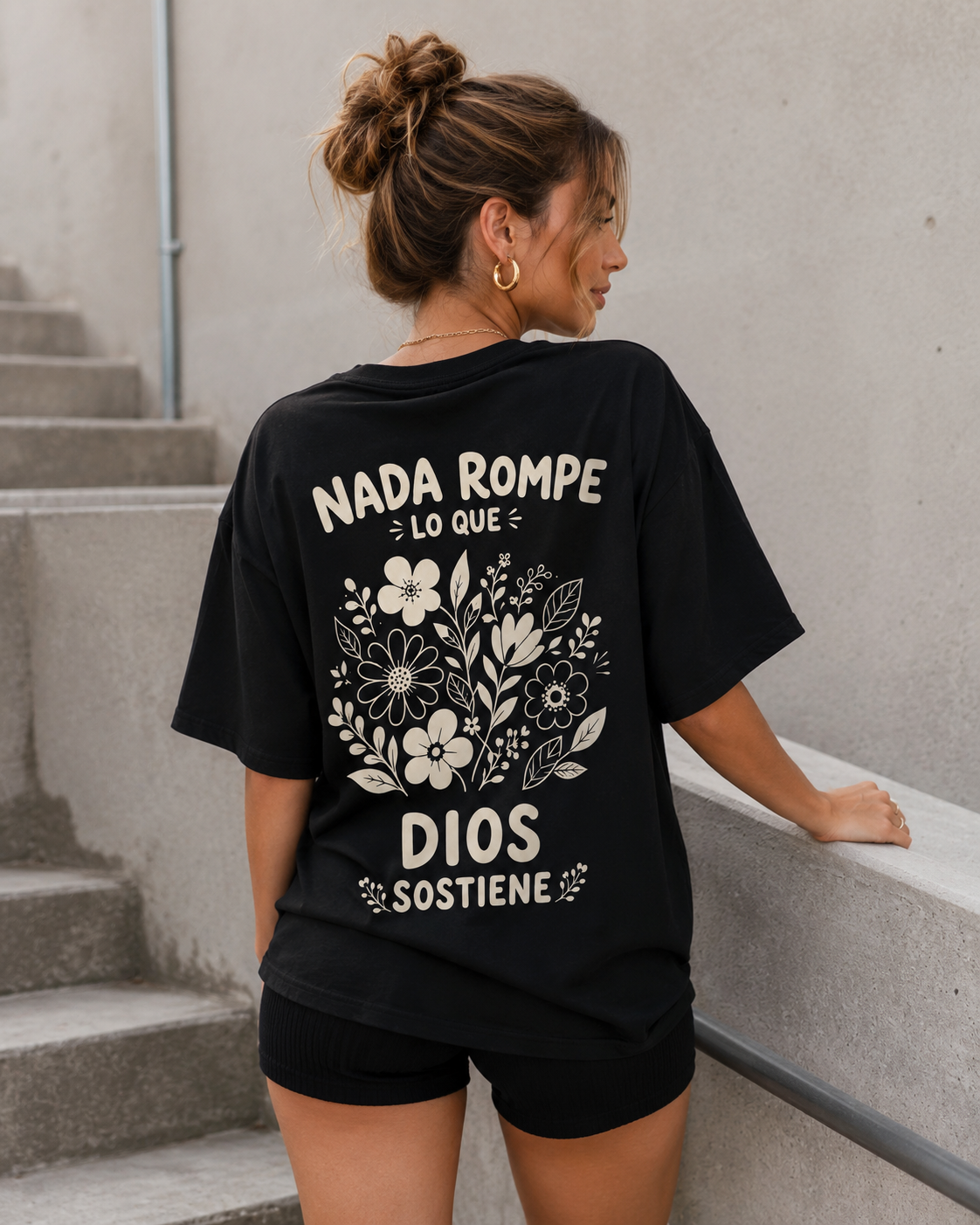 Dios Sostiene Oversized T-Shirt