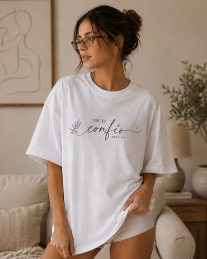 Confío Babe Oversized T-Shirt