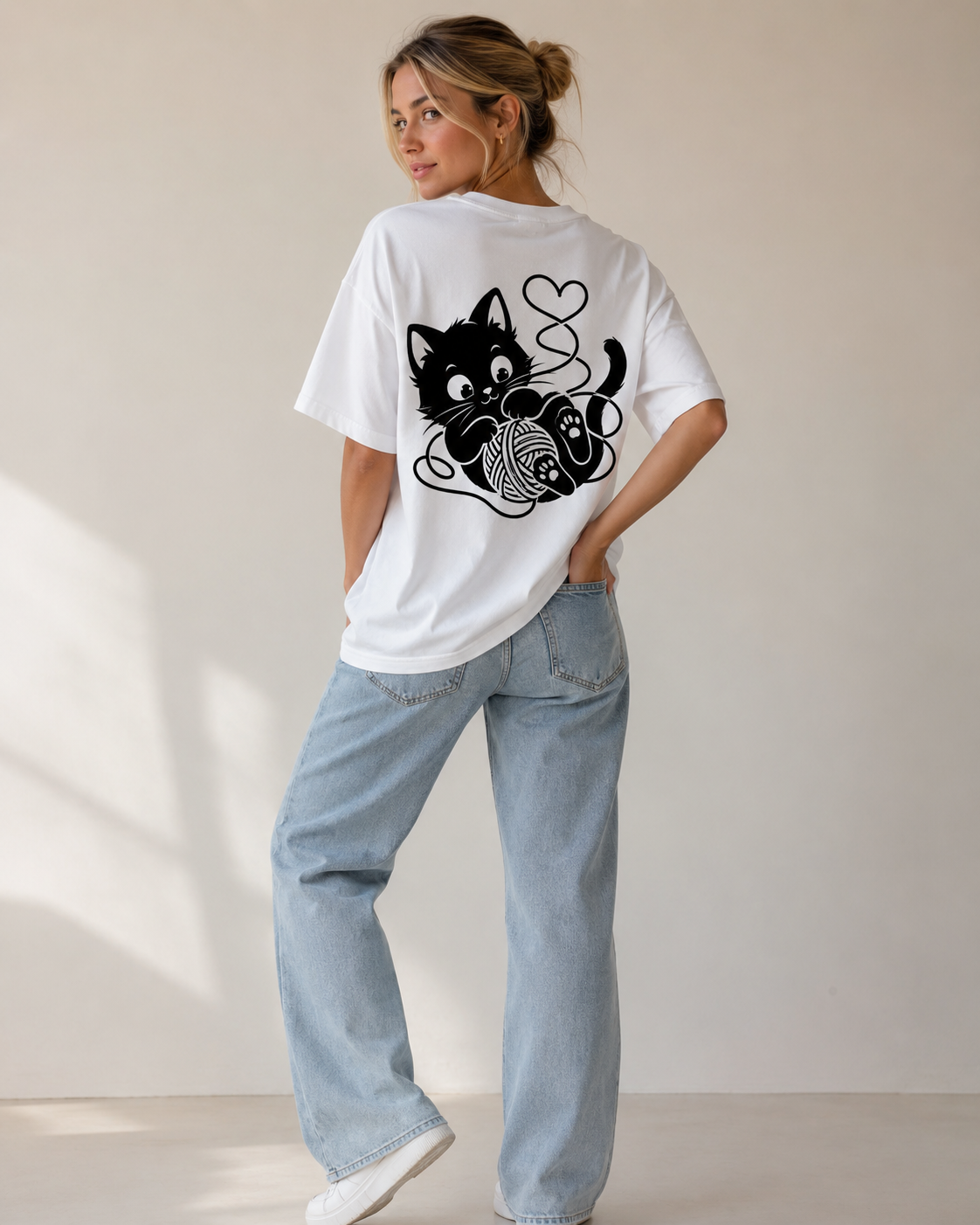 Tangled Kitty Babe Oversized T-Shirt