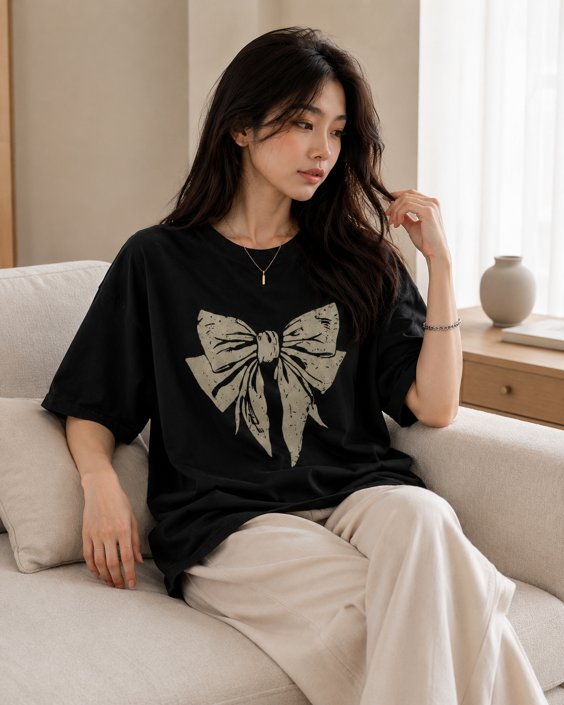 Midnight Bow Babe Oversized T-Shirt