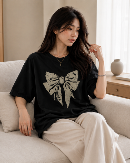 Midnight Bow Babe Oversized T-Shirt